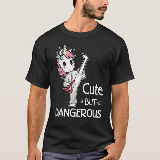 Cute but Dangerous Brazilian Jiu Jitsu Red Belt Un T-Shirt (Vorderseite)