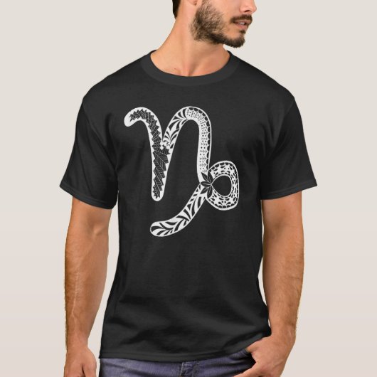 Cute Capricorn Sign Zodiac Female T-Shirt (Vorderseite)