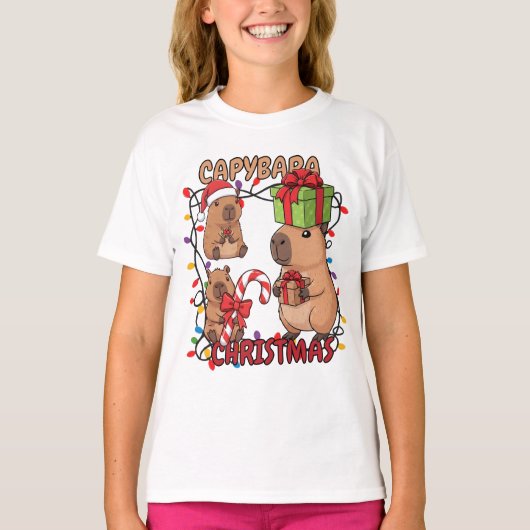 Cute Capybara Christmas Lights Festive Party T-Shirt (Vorderseite)