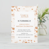 Cute Capybara Kids Birthday Party Invitation Einladung (Stehend Vorderseite)