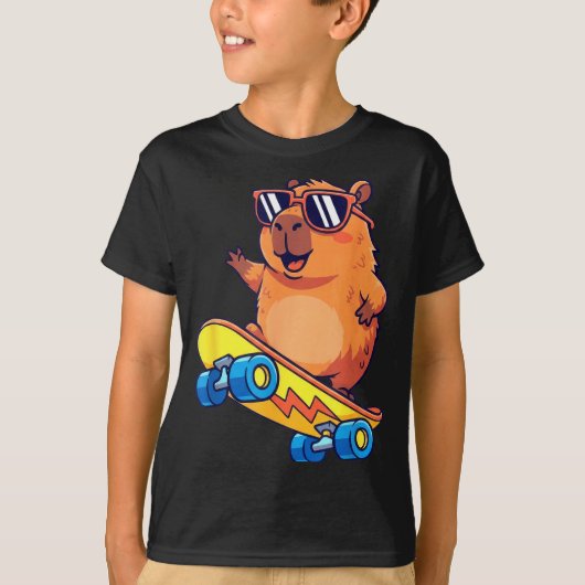 Cute Capybara Skateboarding Chill Animal Lover Art T-Shirt (Vorderseite)