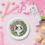 Cute Cartoon Cat in Christmas Wreath Pappteller (Party)