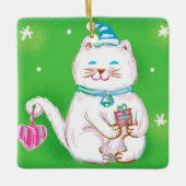 Cute Cartoon Christmas Cat Wearing a Santa Hat Keramikornament (Vorderseite)
