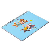 Cute Cartoon Dog and Cat Playing Padel Tennis – Fu Notizblock (Linke Seite)