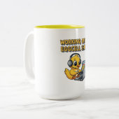 Cute Cartoon Duck Working on Laptop Zweifarbige Tasse (Vorderseite Links)