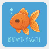 Cute Cartoon Goldfish on Blue Custom Name Quadratischer Aufkleber (Vorderseite)