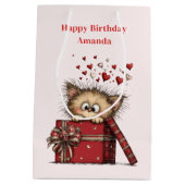 Cute Cartoon Kitten with Hearts Birthday Mittlere Geschenktüte (Rückseite)