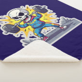 “Cute Cartoon Skeleton Weightlifter • Funny Gym Ba Sherpadecke (3/4)