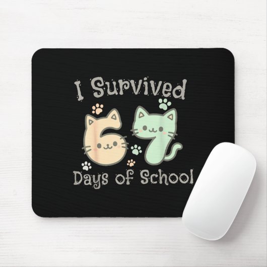 Cute Cat I Survived 67 Days Of School Teachers Stu Mousepad (Mit Mouse)