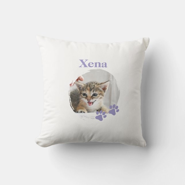 Cute Cat pet with customized name Kissen (Vorderseite)