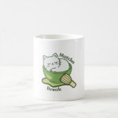  Cute cat with matcha drink Kaffeetasse (Mittel)