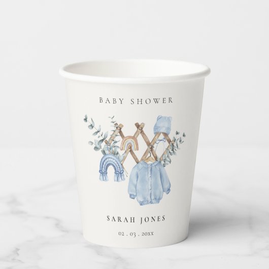 Cute Chic Boy Baby Clothes Essential Baby Shower Pappbecher (Rückseite)