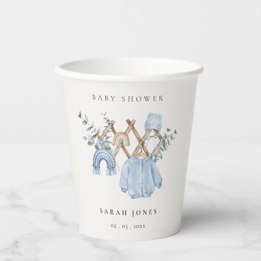 Cute Chic Boy Baby Clothes Essential Baby Shower Pappbecher (Vorderseite)