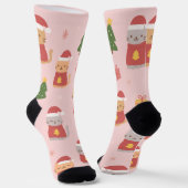 Cute Christmas Cats Pattern – Pink Holiday Design Socken (Gewinkelt)
