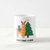Cute Christmas Llama Illustration – Festive Holida Kaffeetasse (Mittel)