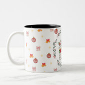 Cute Christmas Snowman Mug with Wreath Zweifarbige Tasse (Links)