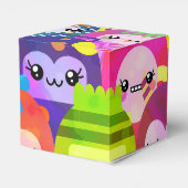 Cute Colorful Cartoon People Characters Geschenkschachtel (Rückseite)