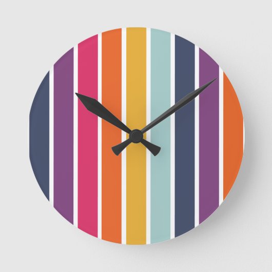 Cute Colorful Striped Pattern Runde Wanduhr (Vorderseite)