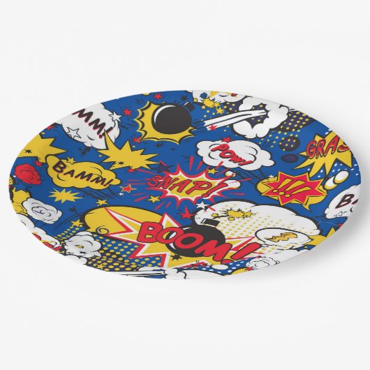 Cute Comic Pattern Pappteller (Schrägansicht)