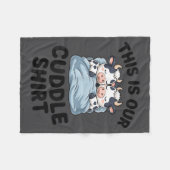 Cute Cow Couple This Is Our Cuddle  Fleecedecke (Vorderseite (Horizontal))