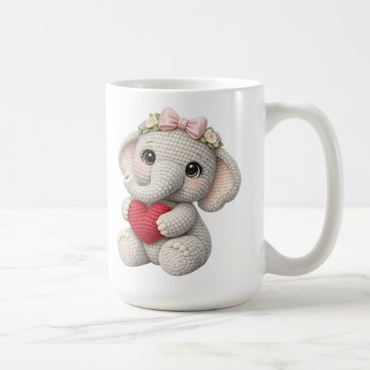 Cute Crochet Elephant Holding Heart Amigurumi Art Kaffeetasse (Rechts)