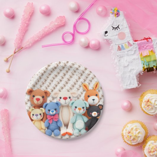 Cute Crocheted Stuffed Animals Boy's Baby Shower Pappteller (Party)