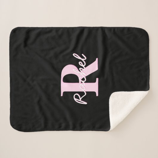 Cute Customizable Monogram | Light Pink & Black Sherpadecke (Vorderseite (Horizontal))