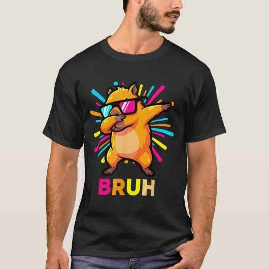 Cute Dabbing Capybara Funny Animal Meme Capy Lover T-Shirt (Vorderseite)