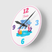 Cute Dolphin Sea Animal Girl Name Runde Wanduhr (Winkel)