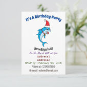 Cute dolphin with Santa hat cartoon Einladung (Stehend Vorderseite)