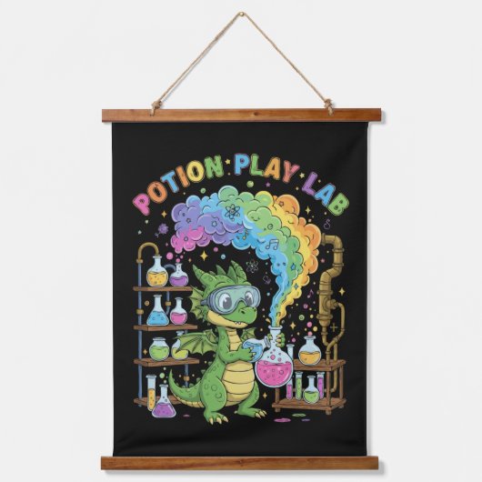 Cute Dragon Scientist | Magical Potion Play Lab Wandteppich Mit Holzrahmen (Vorderseite)