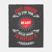 Cute Enough to Stop Your Heart Skilled Enough to Fleecedecke (Vorderseite)