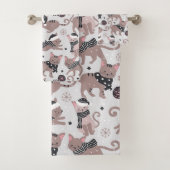 Cute Festive Cat Christmas Pattern Bathroom Badhandtuch Set (Insitu)