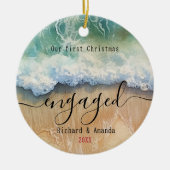 Cute first Christmas engaged coastal beach Keramik Ornament (Vorne)