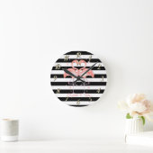 Cute Flamingos In Love ,Black White Stripes Runde Wanduhr (Zuhause)