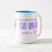 Cute & Floral Patchwork Pattern in Pastel Colours Zweifarbige Tasse (VorderseiteRechts)