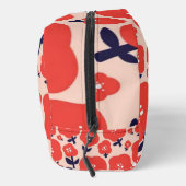 Cute Floral Seamless Pattern – Red Spring Flowers Waschbeutel (Rechts)