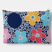 Cute Flowers and Polka Dots – Playful Floral Zubehörtasche (Rückseite)