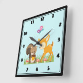 Cute Forest Creys Happy Cartoon Quadratische Wanduhr (Winkel)