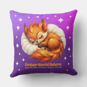 Cute Fox Cub Asleep in Starry Night Sky Natal Kissen (Rückseite)