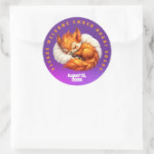 Cute Fox Cub Asleep in Starry Night Sky Runder Aufkleber (Tasche)