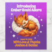 Cute Fox Cub Asleep in Starry Sky Baby Shower Weinetikett (Einzelnes Label)