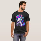 Cute Funny Unicorn Wearing Headphones Playing Vide T-Shirt (Vorne ganz)