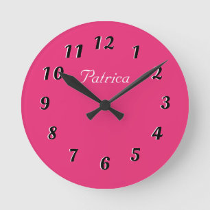 Cute Fushia and White Personalized Wall Clock Runde Wanduhr