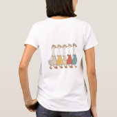 Cute geese in lineT-Shirt T-Shirt (Rückseite)
