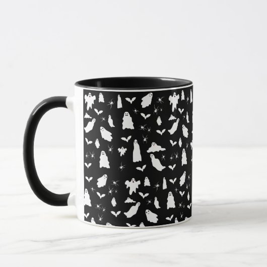 Cute Ghost, Bats & Spiders Halloween Pattern Tasse (Links)