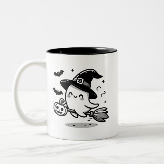 Cute Ghost Witch with Pumpkin & Broom | Two-Sided Zweifarbige Tasse (Links)