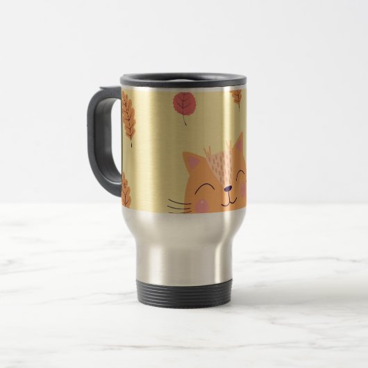 Cute Ginger Orange Cat Playing in Autumn Leaves Reisebecher (Vorderseite Links)