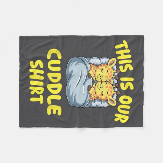 Cute Giraffe Couple This Is Our Cuddle  Fleecedecke (Vorderseite (Horizontal))