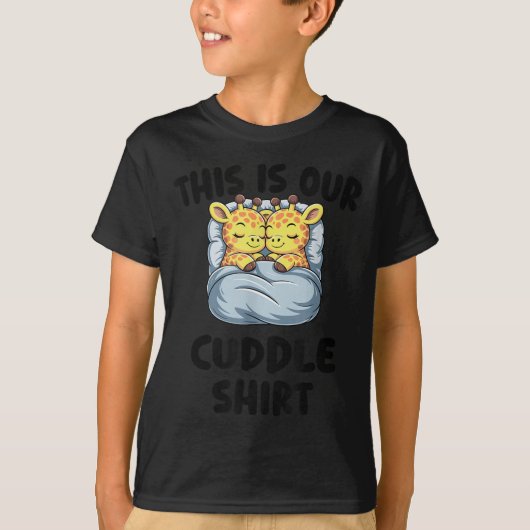 Cute Giraffe Couple This Is Our Cuddle  T-Shirt (Vorderseite)